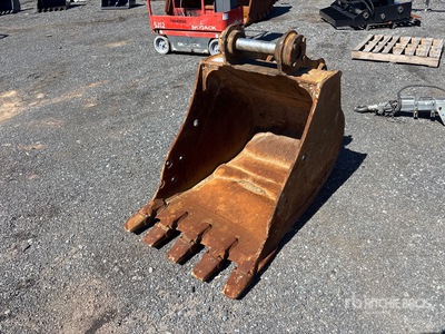 Cat 32 in Digging Godet de pelleteuse