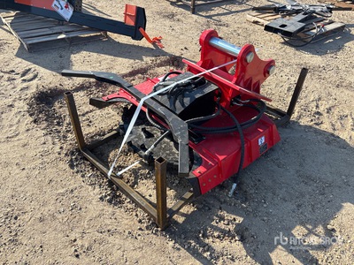2026 GIYI GY-EDM320 39 in Excavator Disc Mulcher - Fits Cat 320 (Unused)