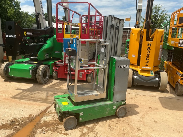 2017 Genie GR-20 Vertical Mast Lift