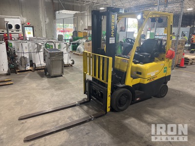 2013 Hyster S50FT 4600 lb Cushion Tire Montacargas