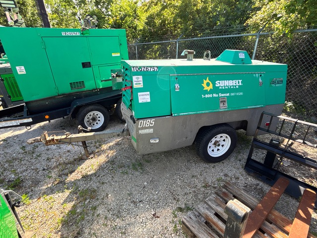 2018 Sullivan Palatek D185PDZSB 185 cfm Mobile Air Compressor