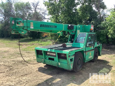 2015 Broderson IC-80-3J 9 ton 4x4 Carry Deck Crane (Inoperable)