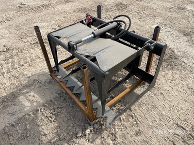 2026 GIYI GY-HWG44 44 in Skeleton Mini Skid Steer Grapple (Unused)