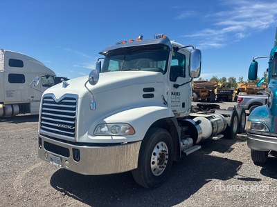 2016 Mack CXU613 6x4 Cabeza Tractora Cabina Corta