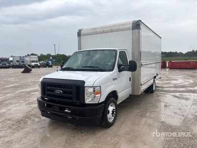 2022 Ford E-350 4x2 Van Truck