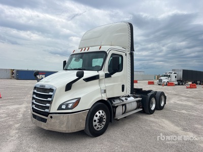 2019 Freightliner Cascadia 116 6x4 Cabeza Tractora Cabina Corta