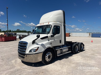 2019 Freightliner Cascadia 116 6x4 トラックトラクター(T/A)