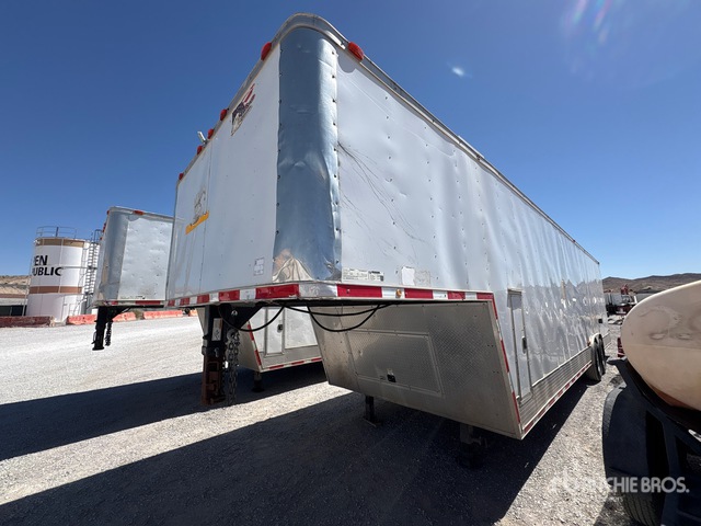 2015 Freedom DDDS38FL 36 ft T/A Gooseneck Enclosed Trailer