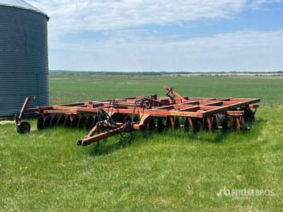 Sunflower 18 ft Offset Disc