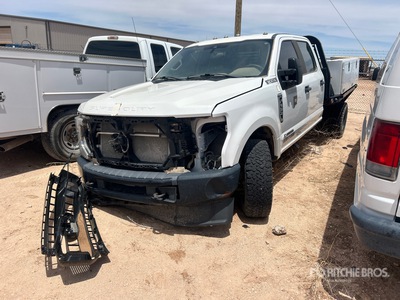 2021 Ford F-350 4x4 Crew Cab Flatbed Truck (Inoperable)