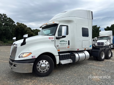 2021 International LT625 6x2 T/A Sleeper Truck Tractor