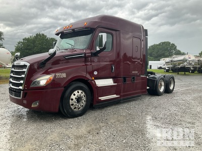 2020 Freightliner Cascadia 126 6x4 T/A Sleeper Truck Tractor