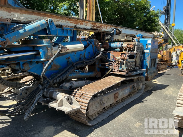 2012 Comacchio MC1200P Drilling Rig