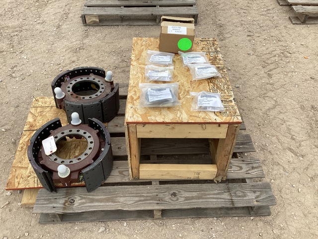 Oshkosh 95SK210 Brake Shoe Parts Kit