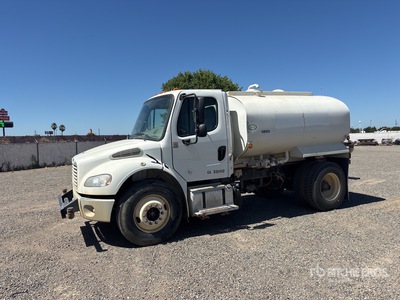 2018 Freightliner M2 106 2000 gal 4x2 Water Truck