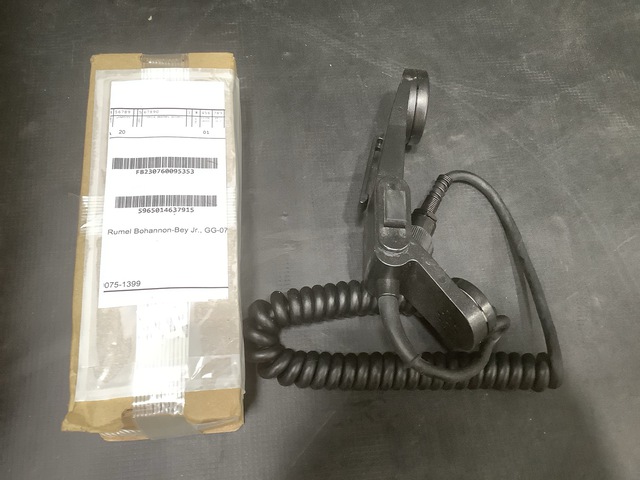 (14) Harris 10075-1399 Handsets