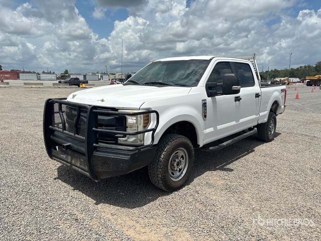 2019 Ford F-250 4x4 Crew Cab Pickup