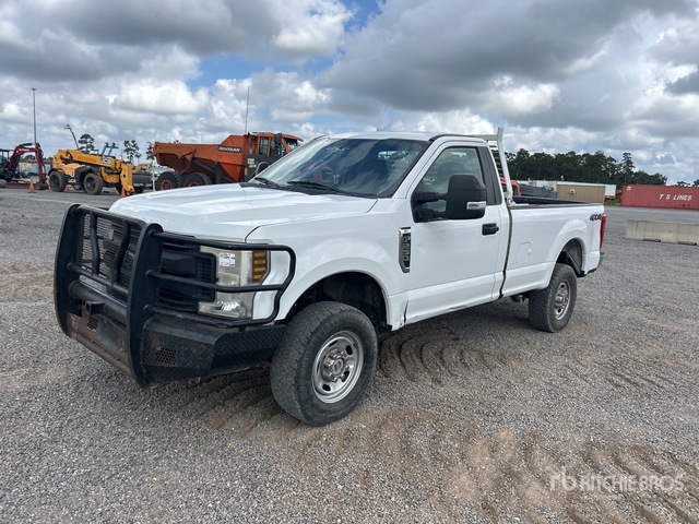 2018 Ford F-250 XL 4x4 Pickup