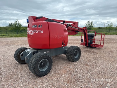2013 JLG 450AJ 4WD Diesel Articulating Boom Lift