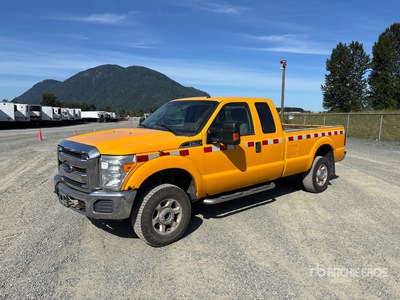 2014 Ford F-250 4x4 Extended Cab Pickup