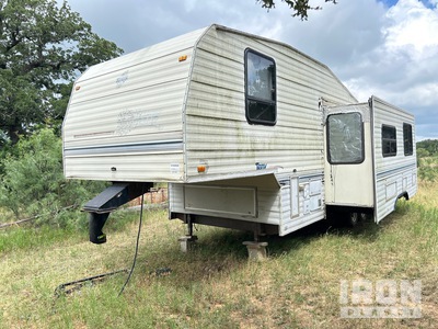 1994 Fleetwood 30 ft T/A Remorque récréative