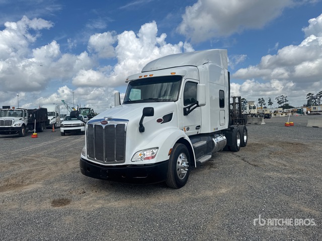 2019 Peterbilt 579 6x4 T/A Sleeper Truck Tractor