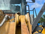 Chassis with Clavijas del chasis al brazo elevador