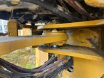 Chassis with Clavijas centrales de articulación
