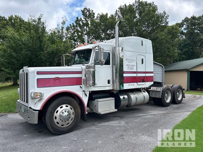 2013 Peterbilt 388 6x4 T/A Sleeper Truck Tractor