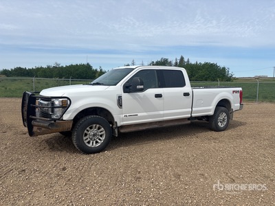 2019 Ford F-350 4x4 Crew Cab Pickup