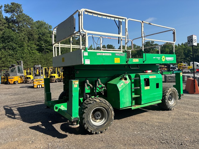 2016 JLG 4394RT Dual Fuel Scissor Lift