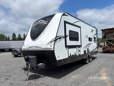 2023 Forest River Alta 2400KTH 24 ft T/A Toy Hauler Remolque de viaje (Unused)