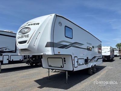 2025 Forest River Sabre 29 ft 10 in T/A トラベルトレーラー