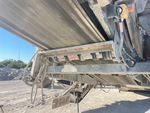 Feeder with Discharge Conveyor Rollers