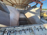 Feeder with Feed Hopper