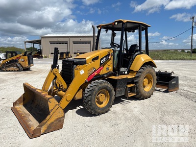 2018 Cat 415F2IL 4x4 Cargadora para trabajos de jardinería