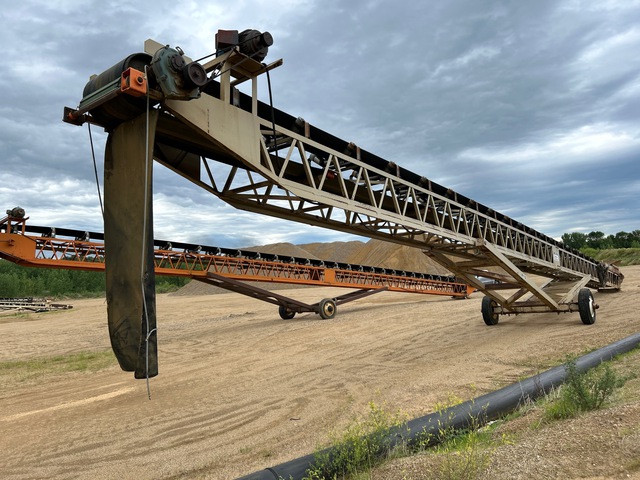 Masaba 202HSG 30 in x 100 ft Portable Transfer Conveyor