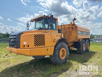 2008 Volvo A25E 5000 gal 6x6 Autocarro articolato trasporto acqua