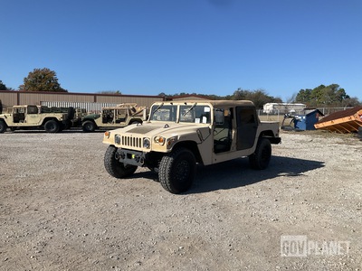 2008 AM General M1097A2 HMMWV 4 Door Soft Top w/Truck Body