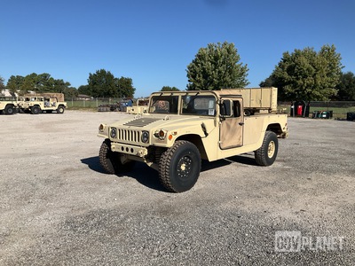 2006 AM General M1097R1 HMMWV 2 Door Soft Top w/Truck Body