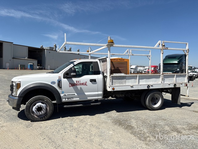 2019 Ford F 550 XL 4x2 Flatbed Truck