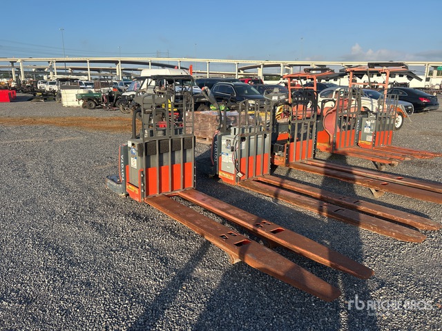 2021 Toyota 8HBE30 6000 lb Electric Pallet Jack (Inoperable)