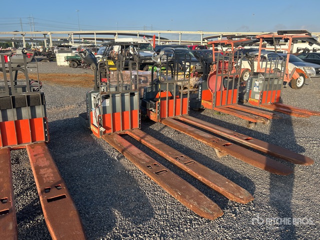 2020 Toyota 8HBE30 6000 lb Electric Pallet Jack (Inoperable)