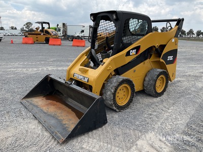 2008 Cat 272C Minicargador / Chargeuse à direction à glissement