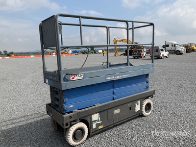 2007 Aichi SV08B Electric Elevador de Tijera / Scissor Lift