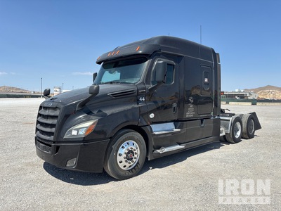 2019 Freightliner Cascadia 126 6x4 Ciągnik siodłowy T/A z kabiną sypialną