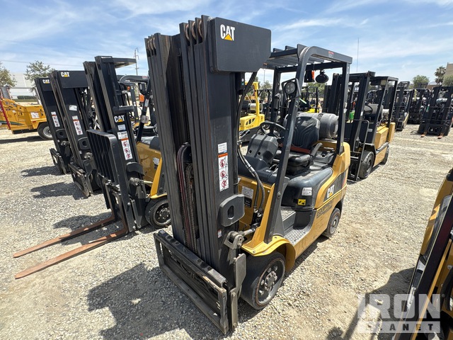 2021 Cat 2C5000 2500 lb Cushion Tire Forklift