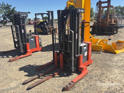 Toyota 6BWS20 3810 lb Electric Stacker