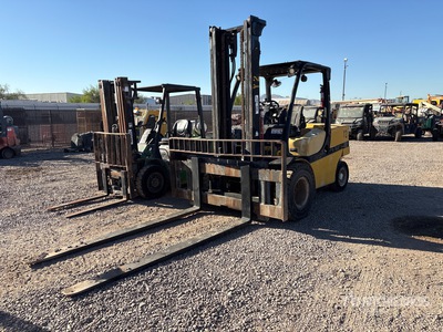 2013 Yale 11500 lb Pneumatic Tire Forklift