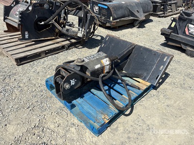 2019 Bobcat 30H Skid Steer Auger
